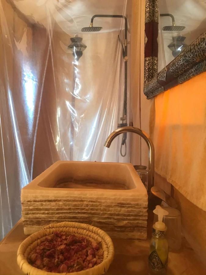 Merzouga Luxury Tents - Glamping Luaran gambar