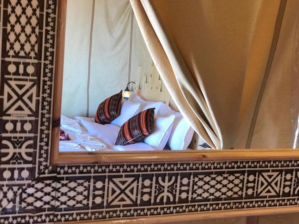 Merzouga Luxury Tents - Glamping Luaran gambar