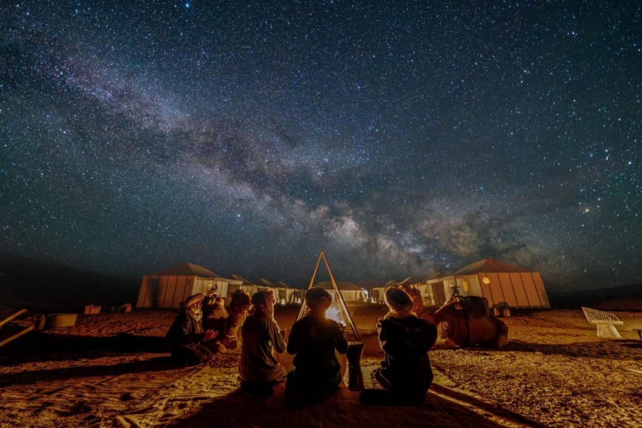 Merzouga Luxury Tents - Glamping Luaran gambar