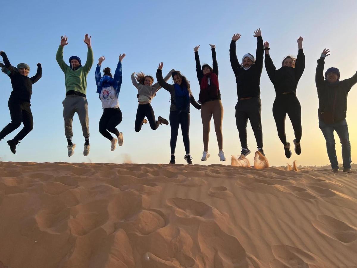 Merzouga Luxury Tents - Glamping Luaran gambar