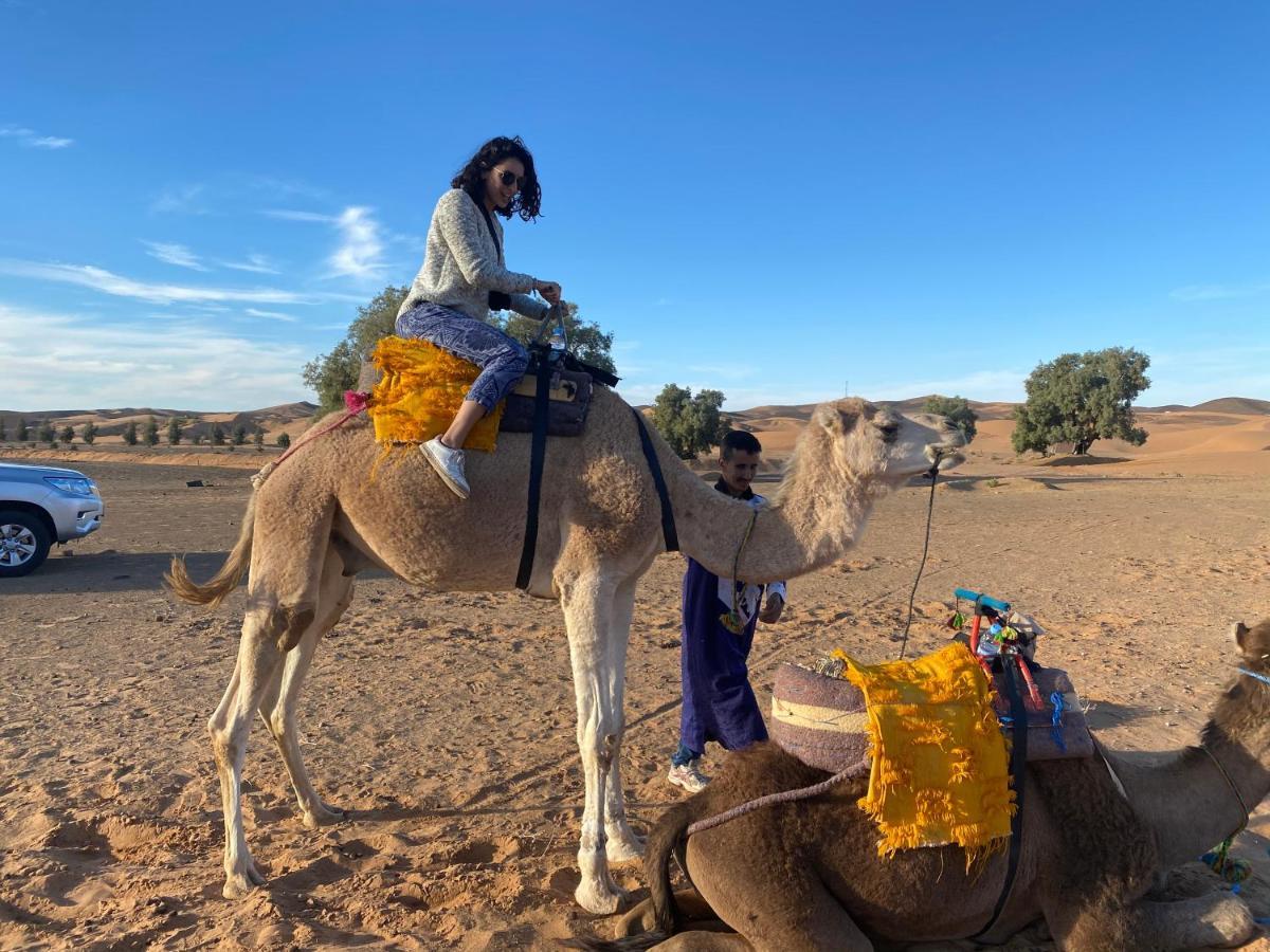 Merzouga Luxury Tents - Glamping Luaran gambar